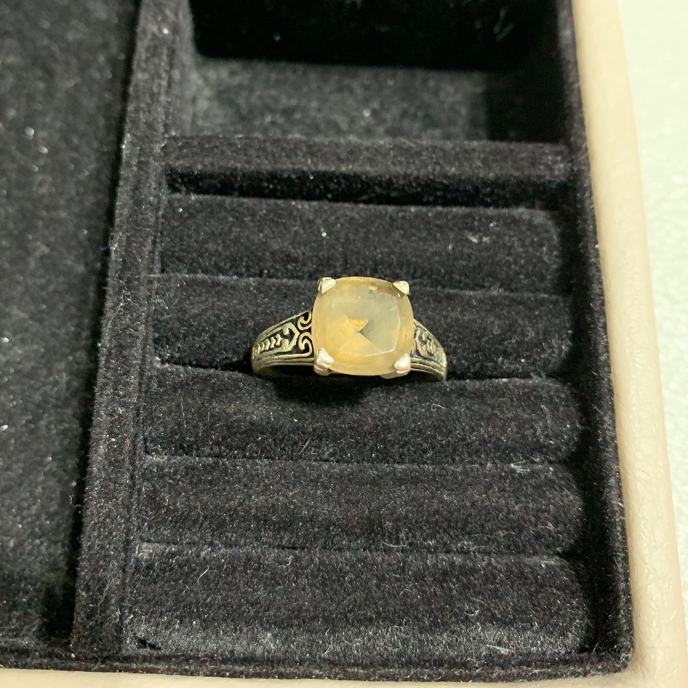 {Ring} - Picture 3 of 3